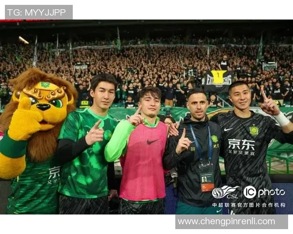 足球明星比耶视频精彩瞬间回顾与幕后花絮全解析 足球明星比耶视频精彩瞬间回顾与幕后花絮全解析