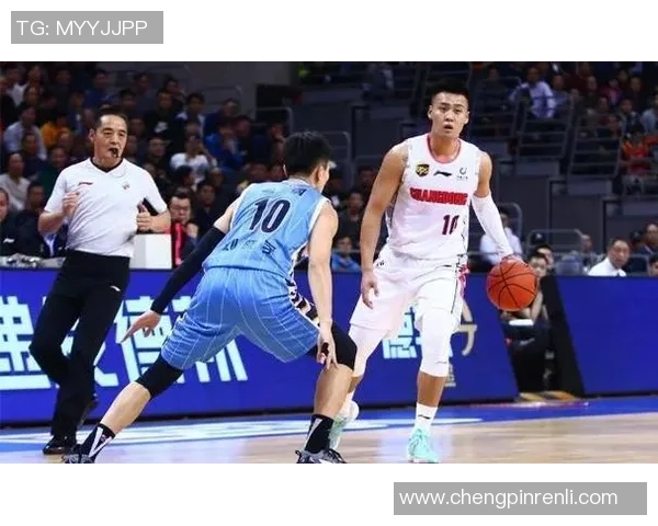 上海乒乓球队在杯赛积分榜中以86分稳居第一名展现强劲实力 上海乒乓球队在杯赛积分榜中以86分稳居第一名展现强劲实力