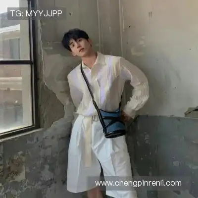 滑颢清